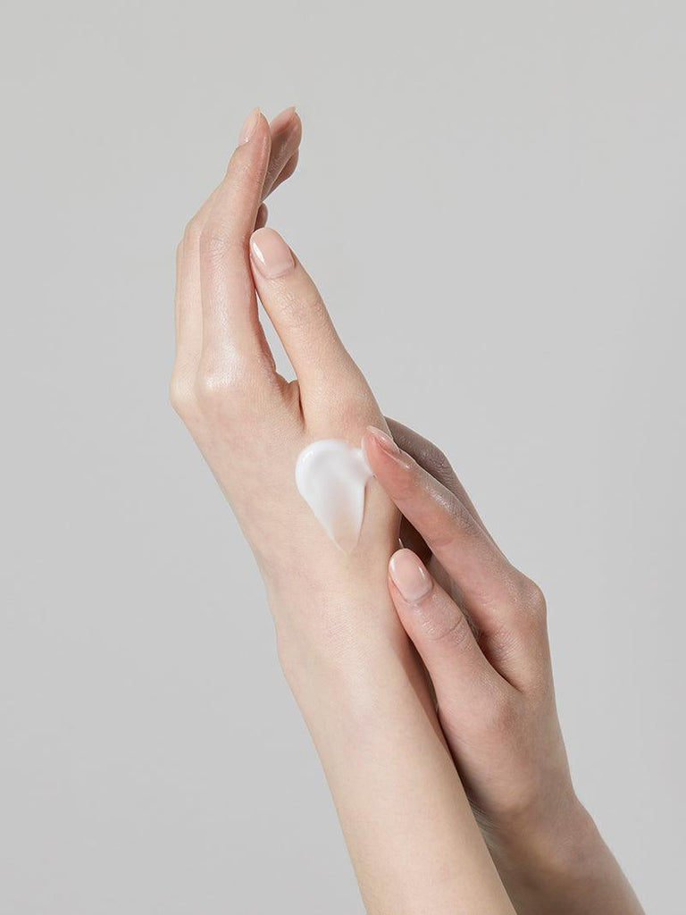 Balancium Comfort Ceramide Hand Cream Light - COSRX Official